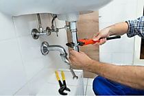 устранение протечек и     засоров;